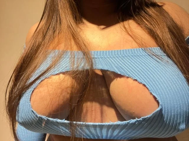 Asian huge boobs image 26