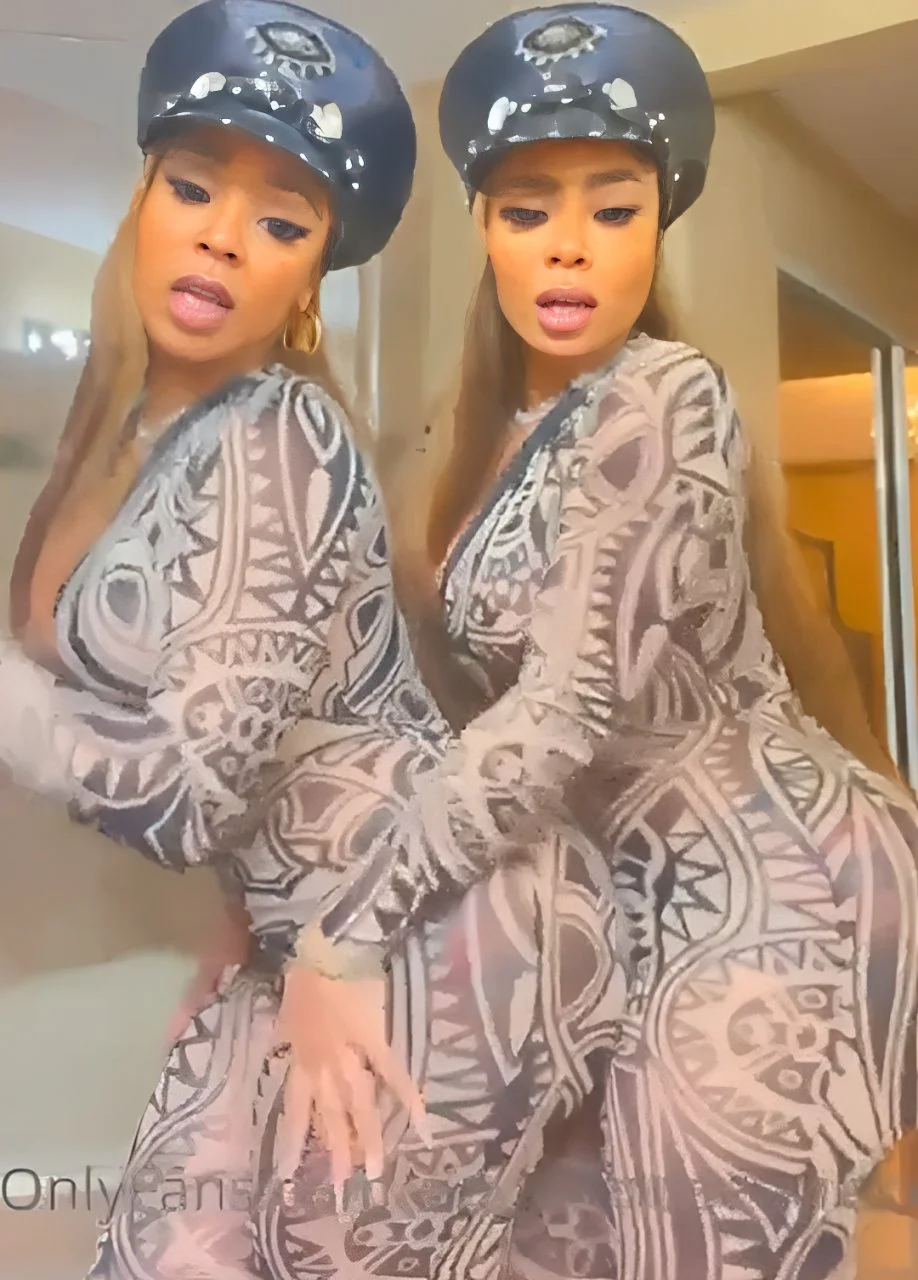 The best things come in 2!!!! 👯🍑🍆 image 1