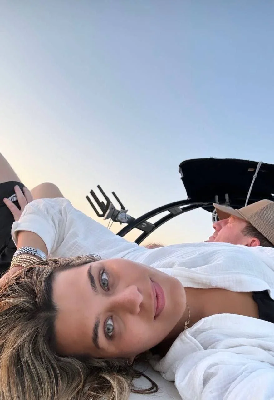 Turkish Hotwife image 2