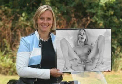 Big Flaps - Labia Ladies image 14