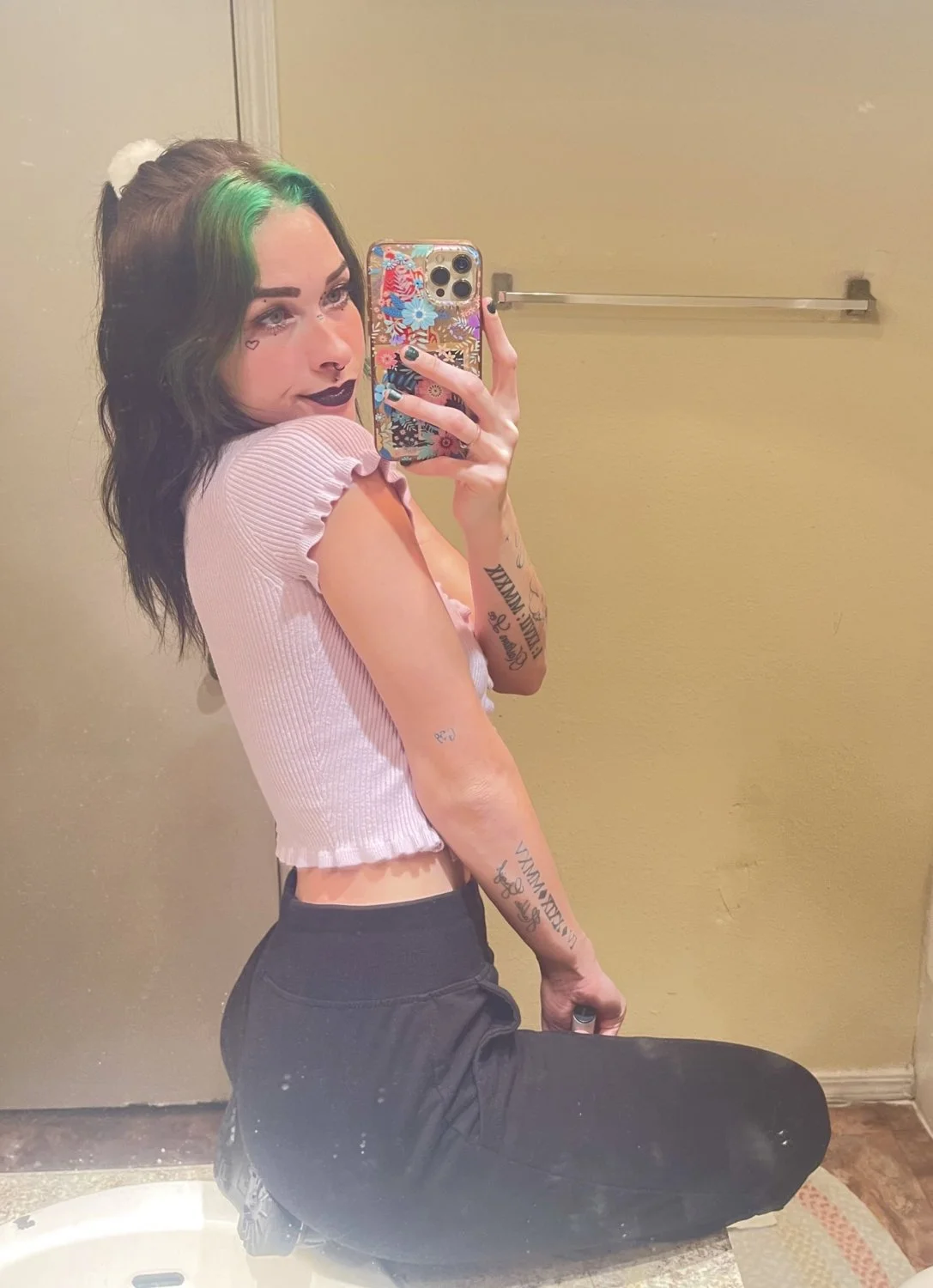 Petite emo Layla Dawn (Tulsa,OK) image 10