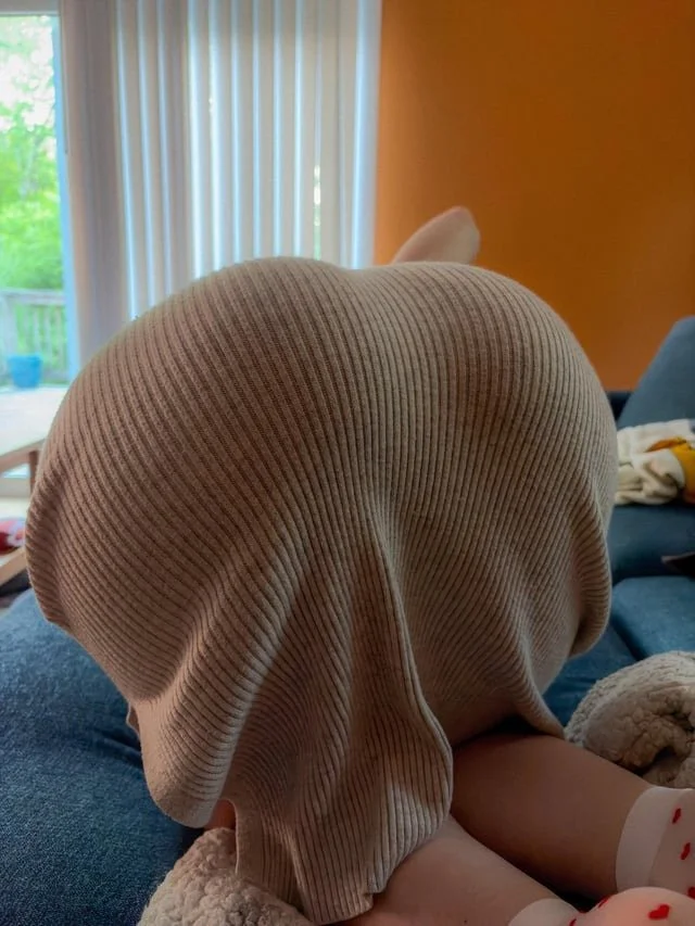 Slutty Redhead Loves Anal image 12