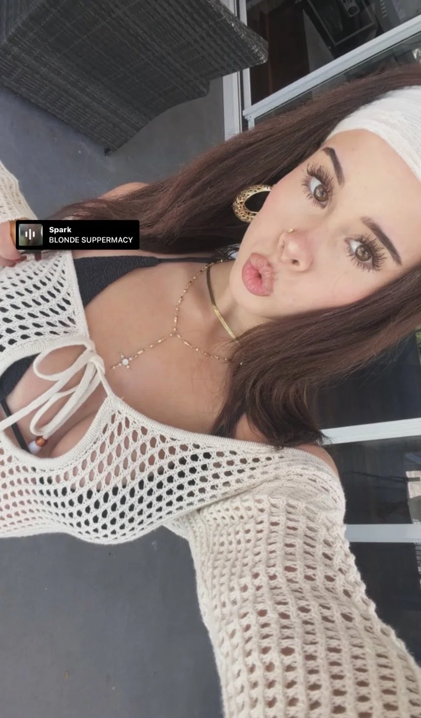Sexy white bitch wants to become a webslut image 2