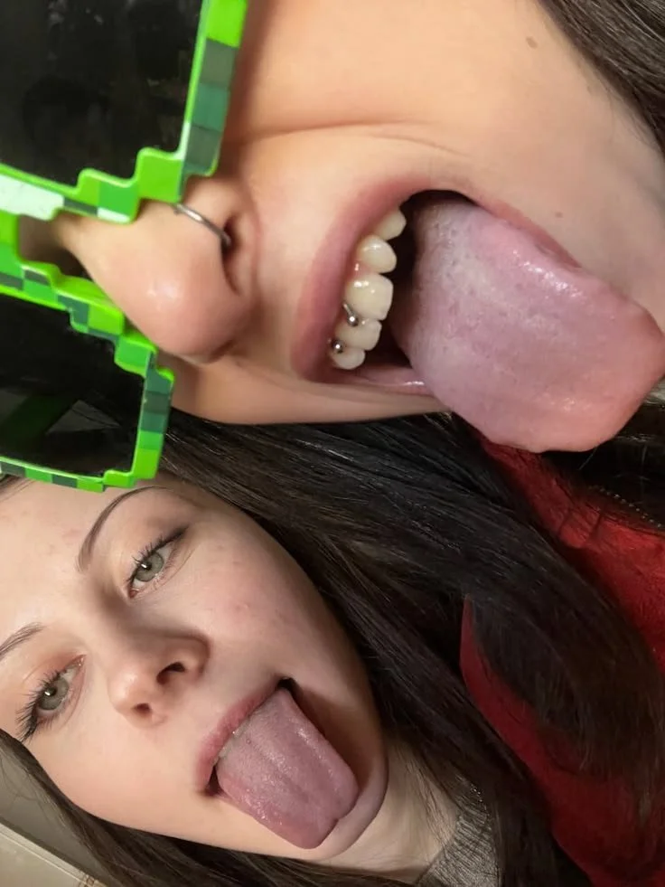 brasileiras do insta pedindo leite daquele jeito image 7
