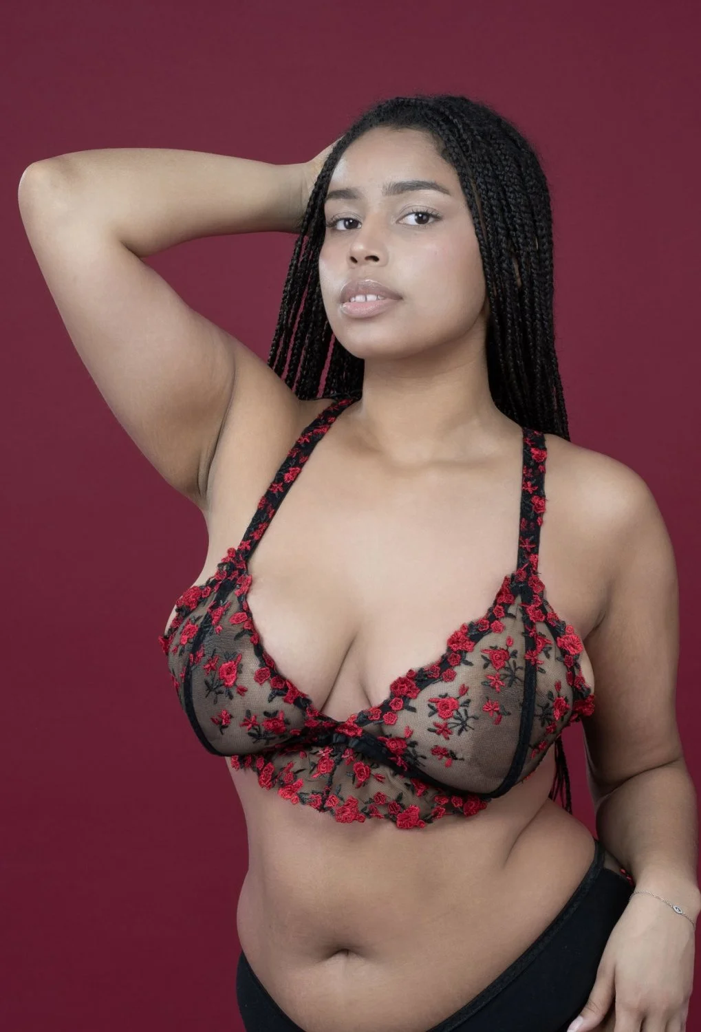 Morena peituda de lingerie image 15