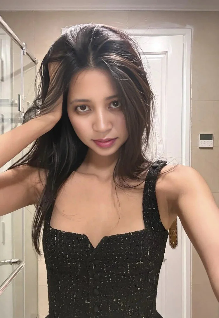 AZNSLUTS, DANIELLE AND WHORE FRIENDS image 13