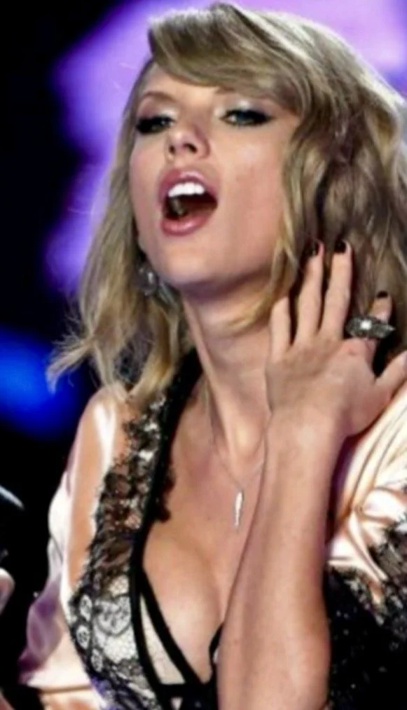 Taylor Swift for Victoria’s Secret lingerie image 2