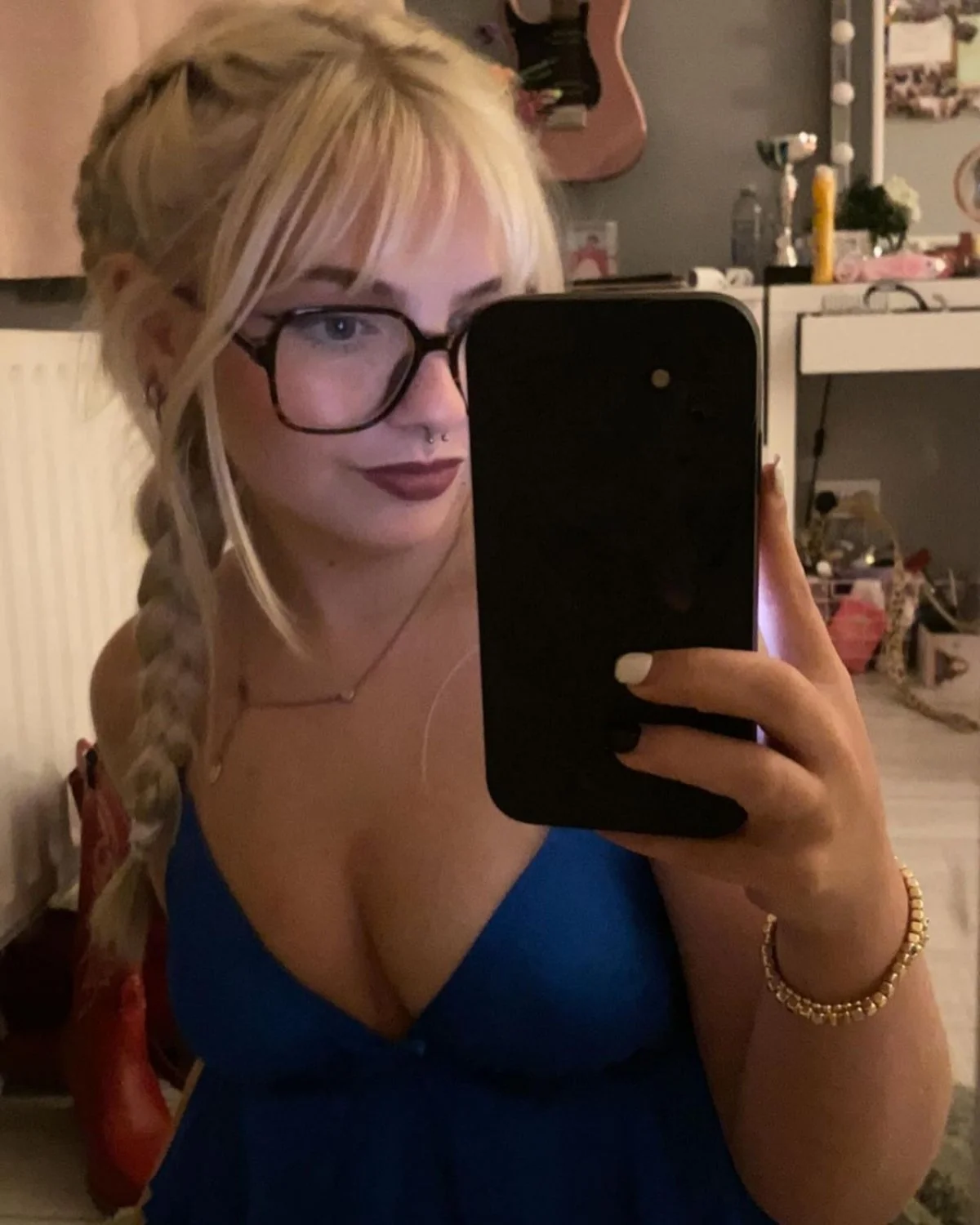 Hot blonde Kik exposed slut image 12