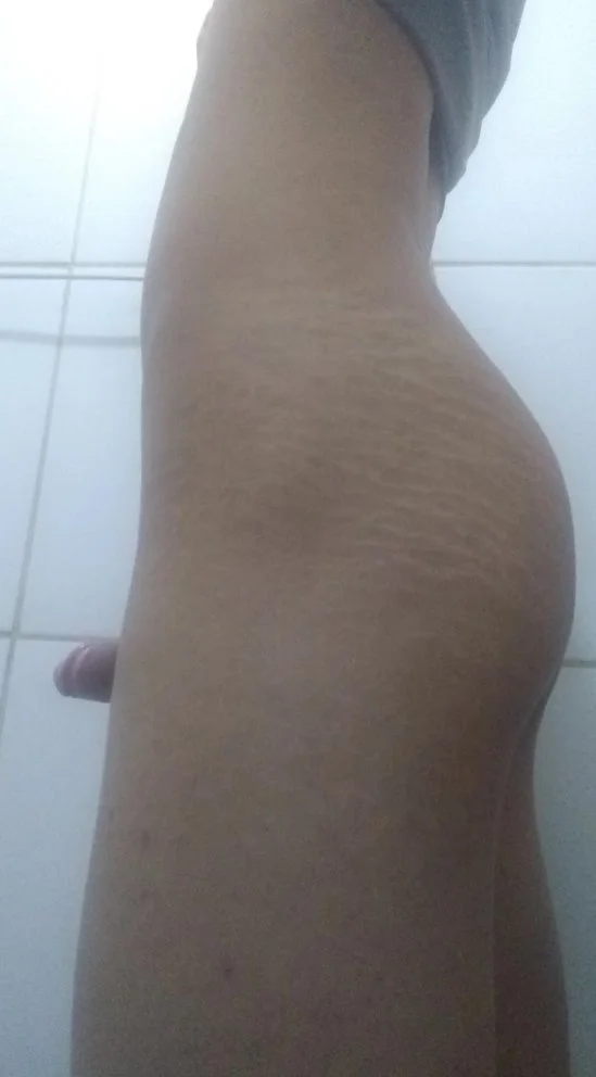 Preciso de um pau bem gostoso, vc me dá ? image 4