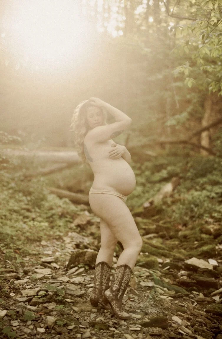 Dirty blonde Mommy on deck boudoir image 5