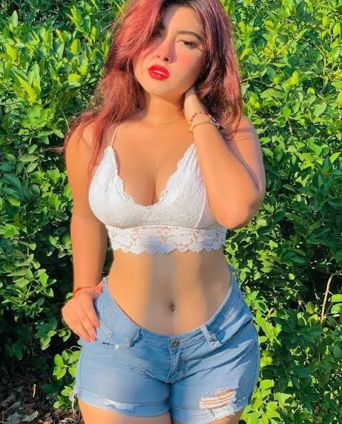 Rubia Mexicana hermosa culona rica tetona masturbandose rico image 2