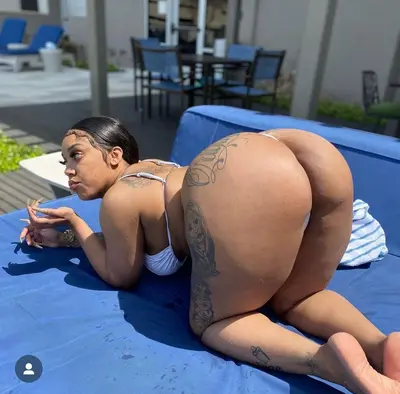 Thot Baddies Vol. 16 cover image