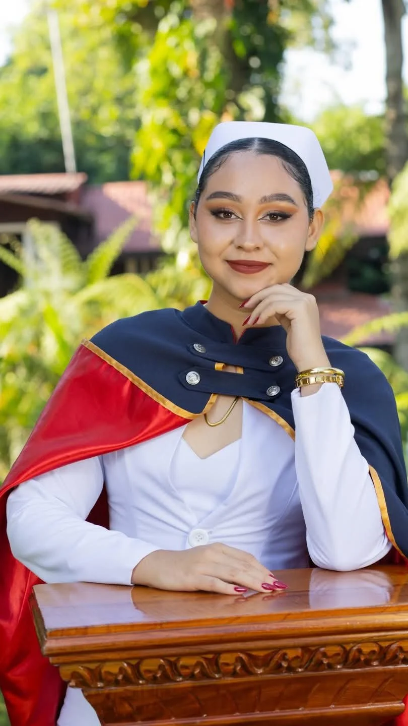 Daniela - IMSS nurse 🇲🇽 (NO NUDES) image 4