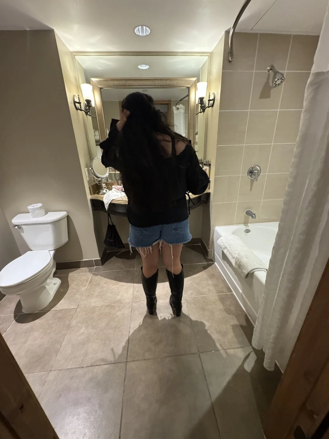 Latina gf image 2