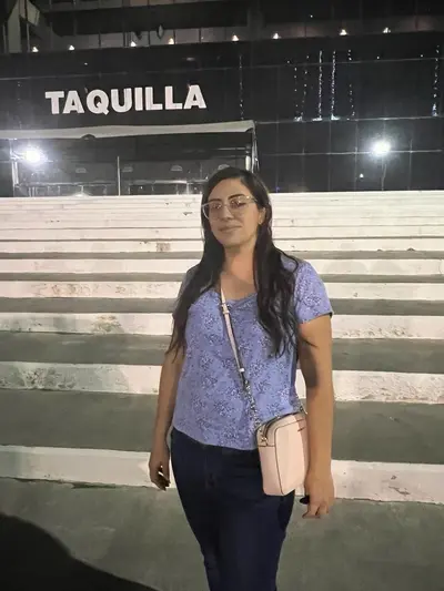 La esposa infiel de Mayra Guadalupe, inocente con el esposo y toda una puta con el amante pt4 cover image