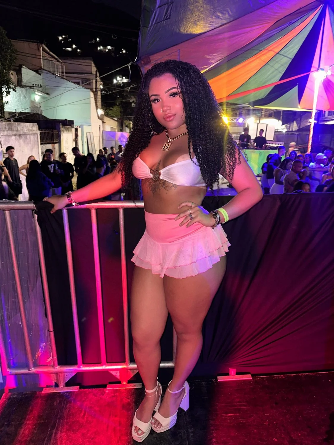 Morena carioca putona gostosa image 17