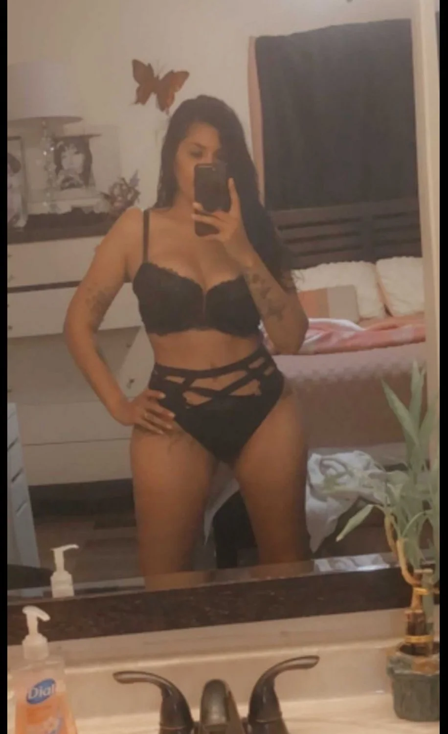 BBL Milf Exposed image 12