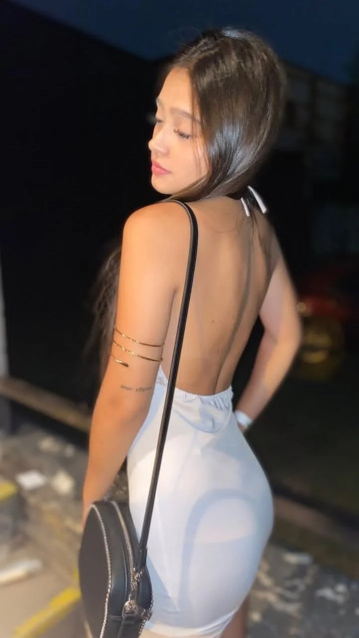 Azul Sanchezz image 8