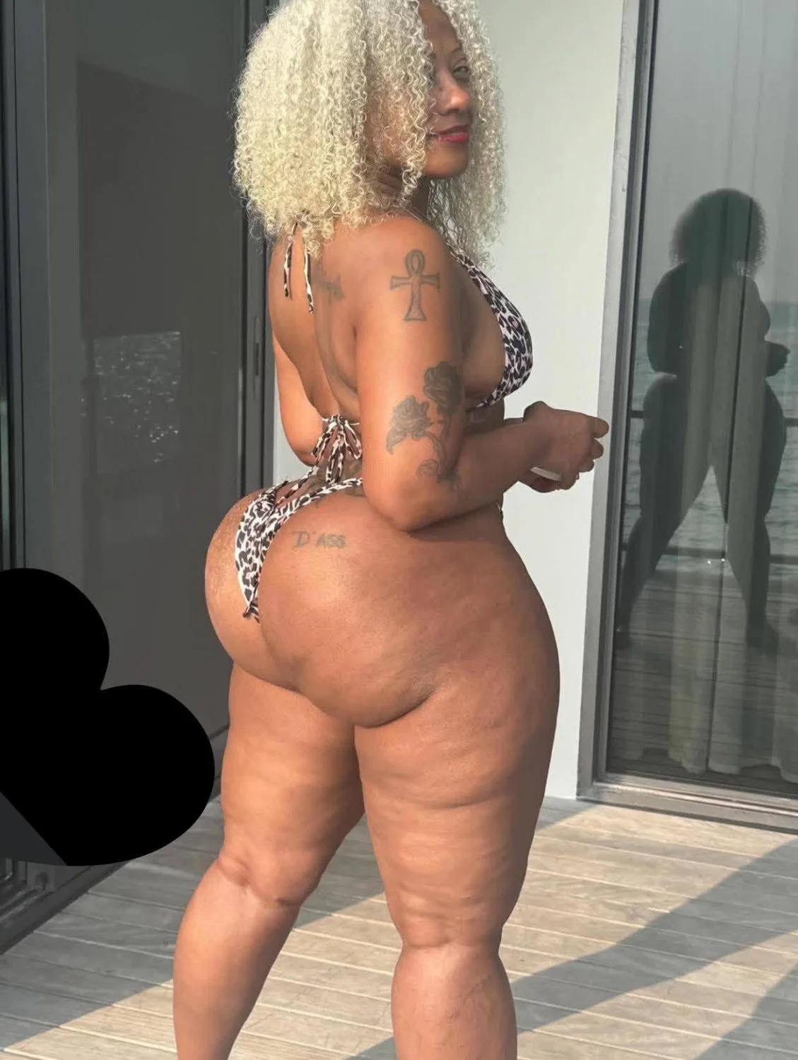Nothing but ass 2 image 6