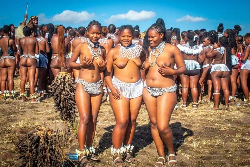 Zulu maidens image 21