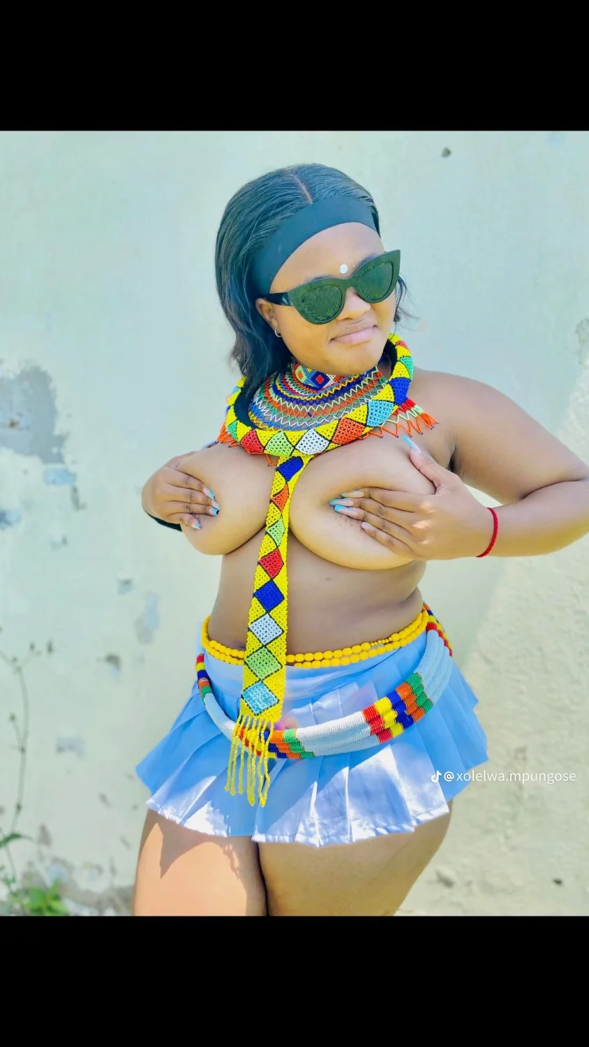 Zulu maidens image 9