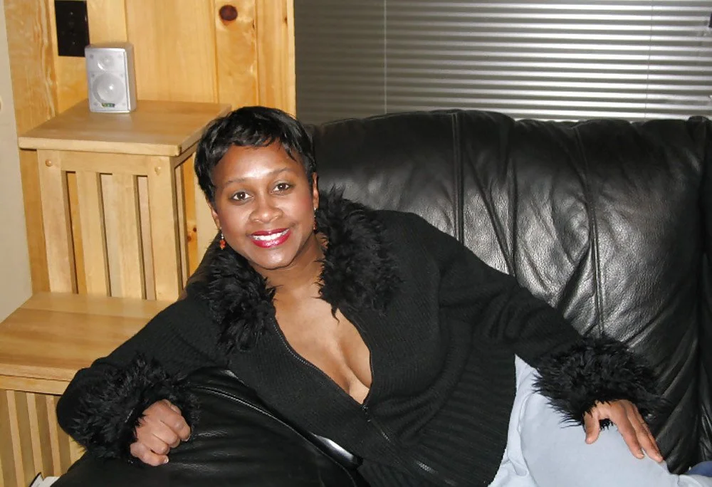 Black chicks love White dicks. image 14