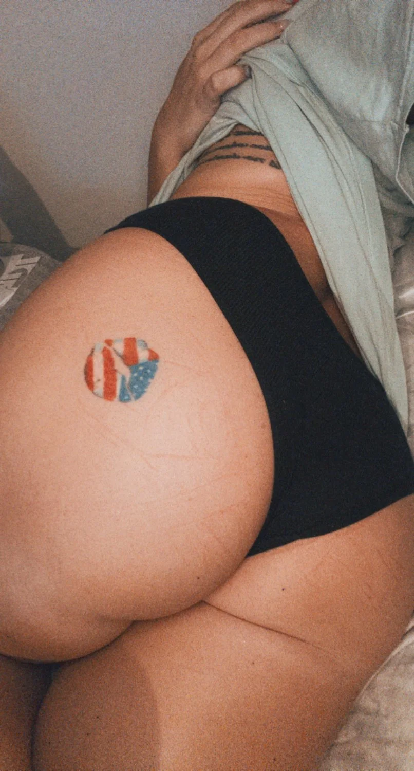 Thick onlyfans pawg leaked image 4