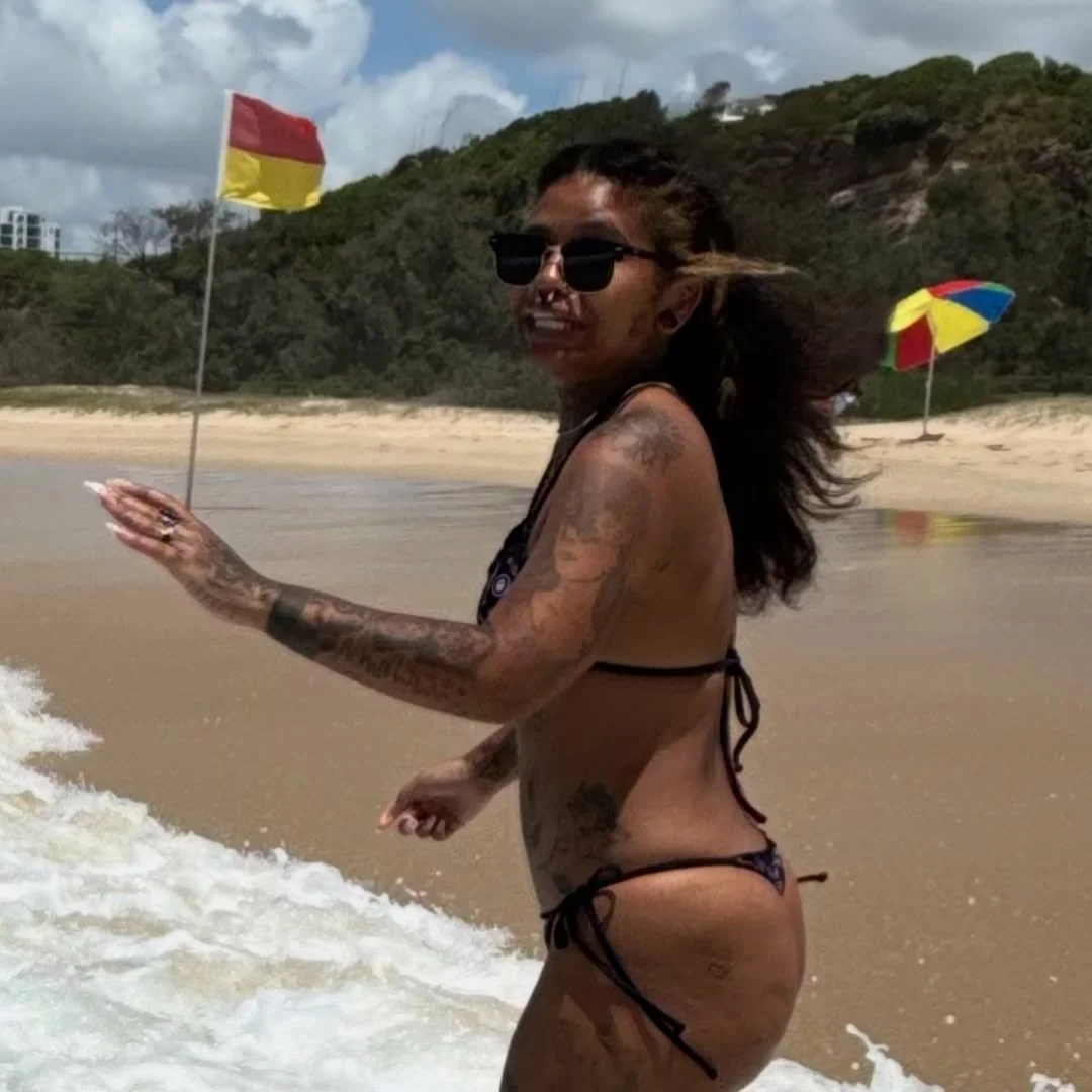 Sexy with ink image 13