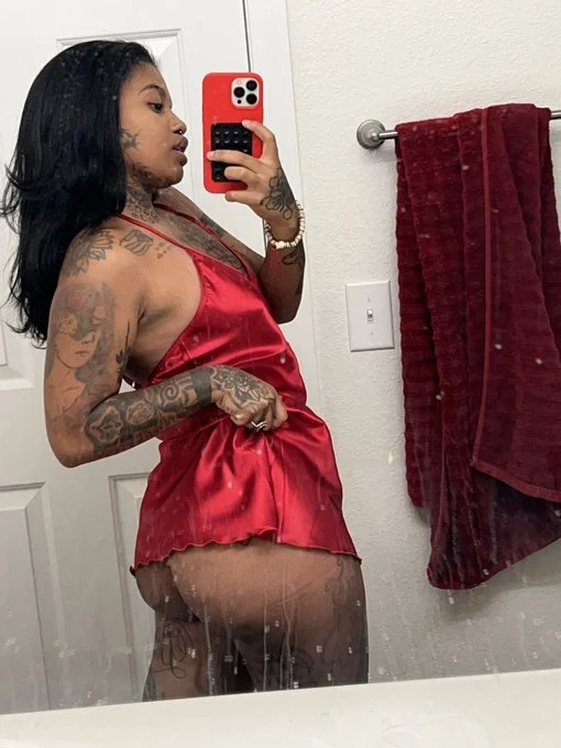 Sexy with ink image 30