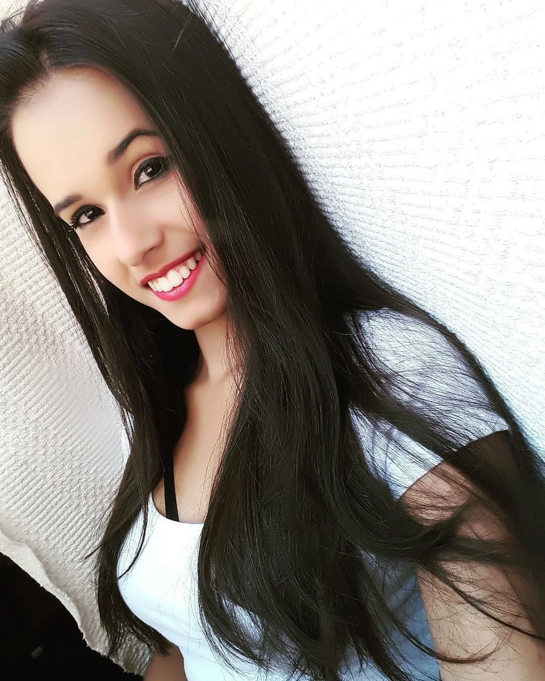 Jessica novinha caindo de boca na rola image 5