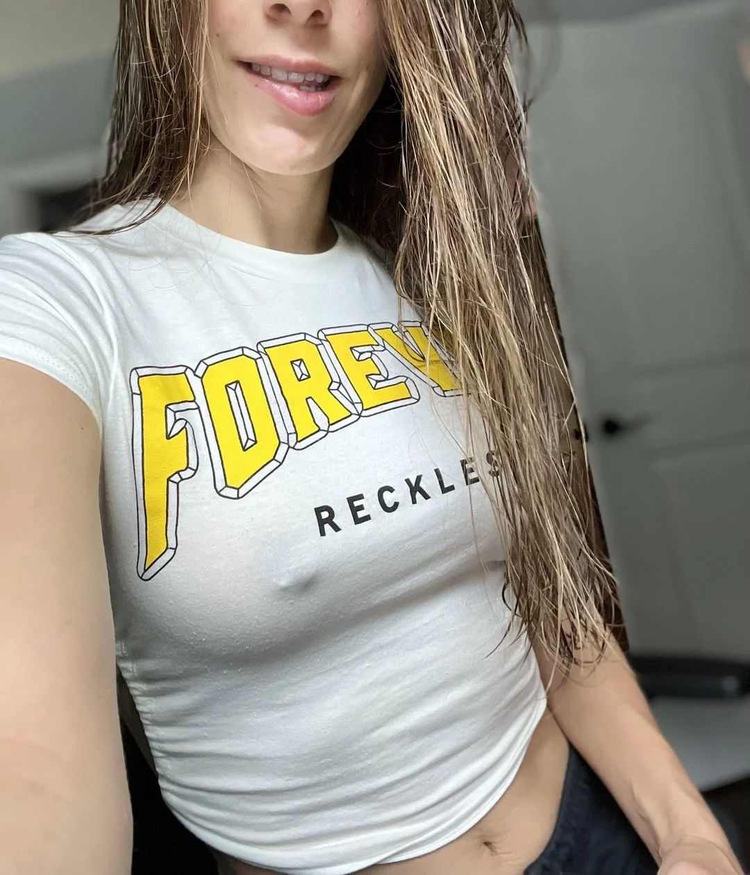MAGA Slut wife Aimee submitted image 2