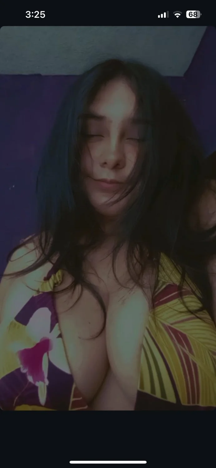 Fernanda López tetona image 15