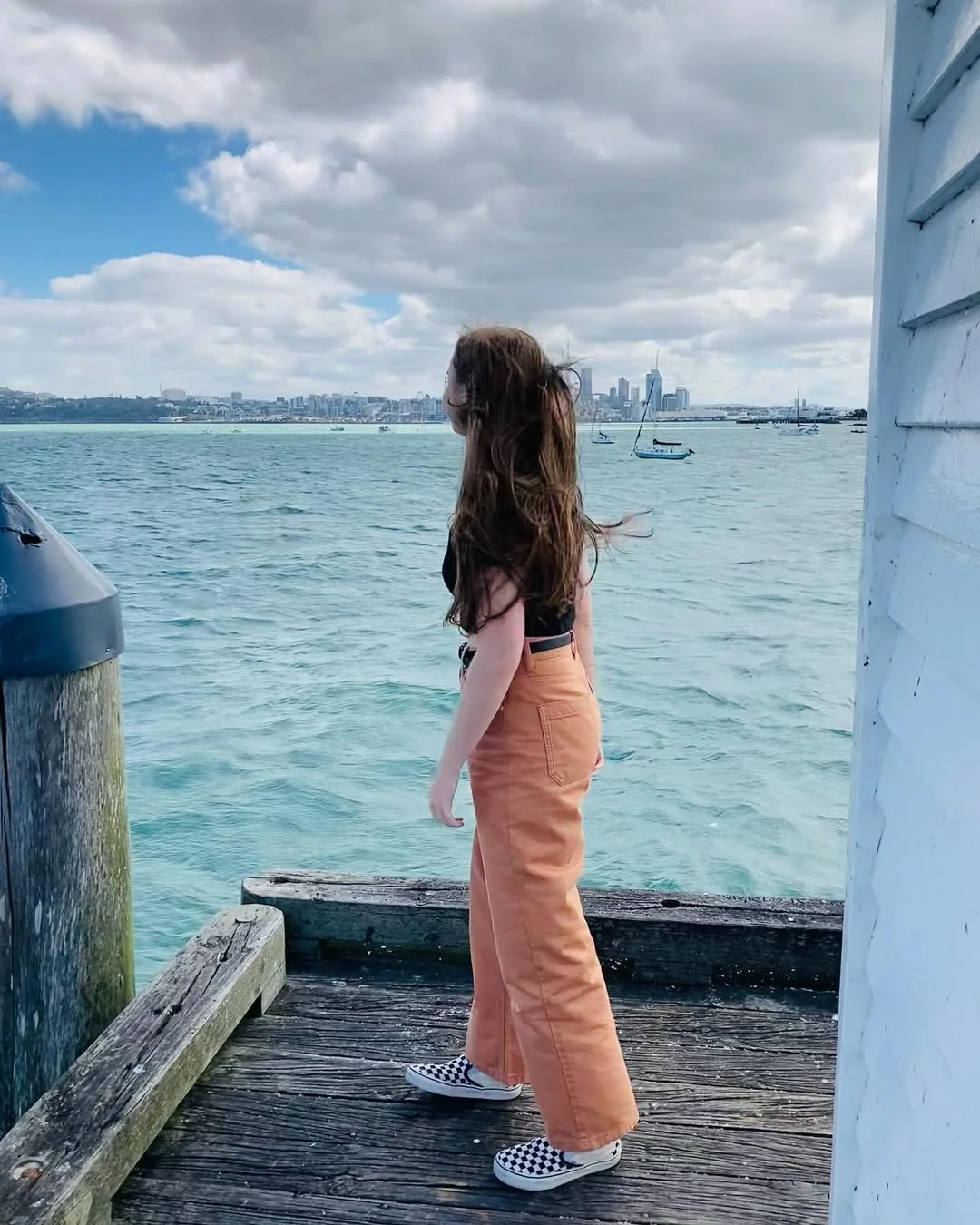 Upcoming NZ/UK actress Liz image 4