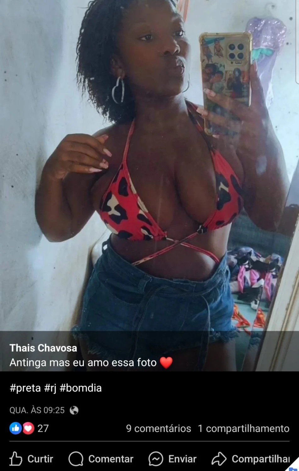 Negra puta deu o cu no barraco da favela image 2