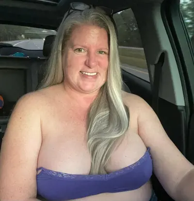 6ft Tall Mature Thick Gorgeous Amazon Gilf.. <> Married Wife.. cover image