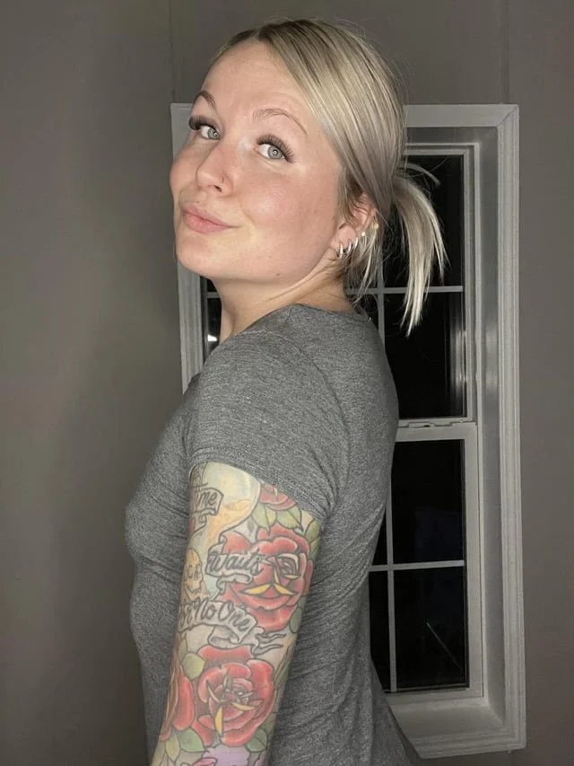 Petite slut wife shared image 12