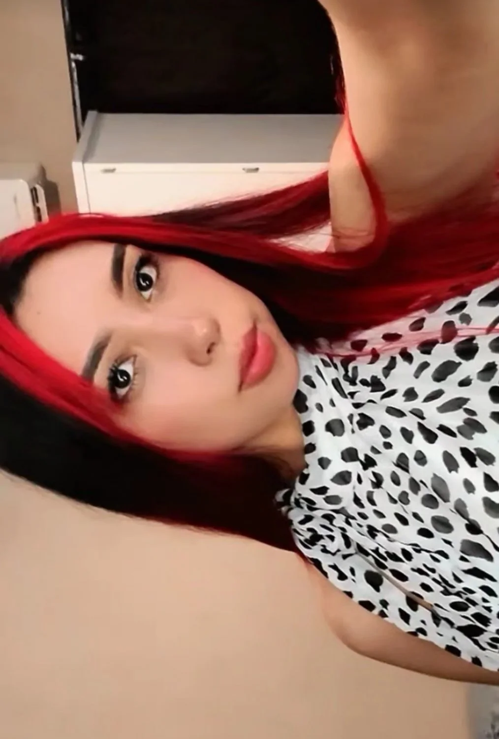 Linda Girl zorrita y puta bien hermosa flakita sexy image 22