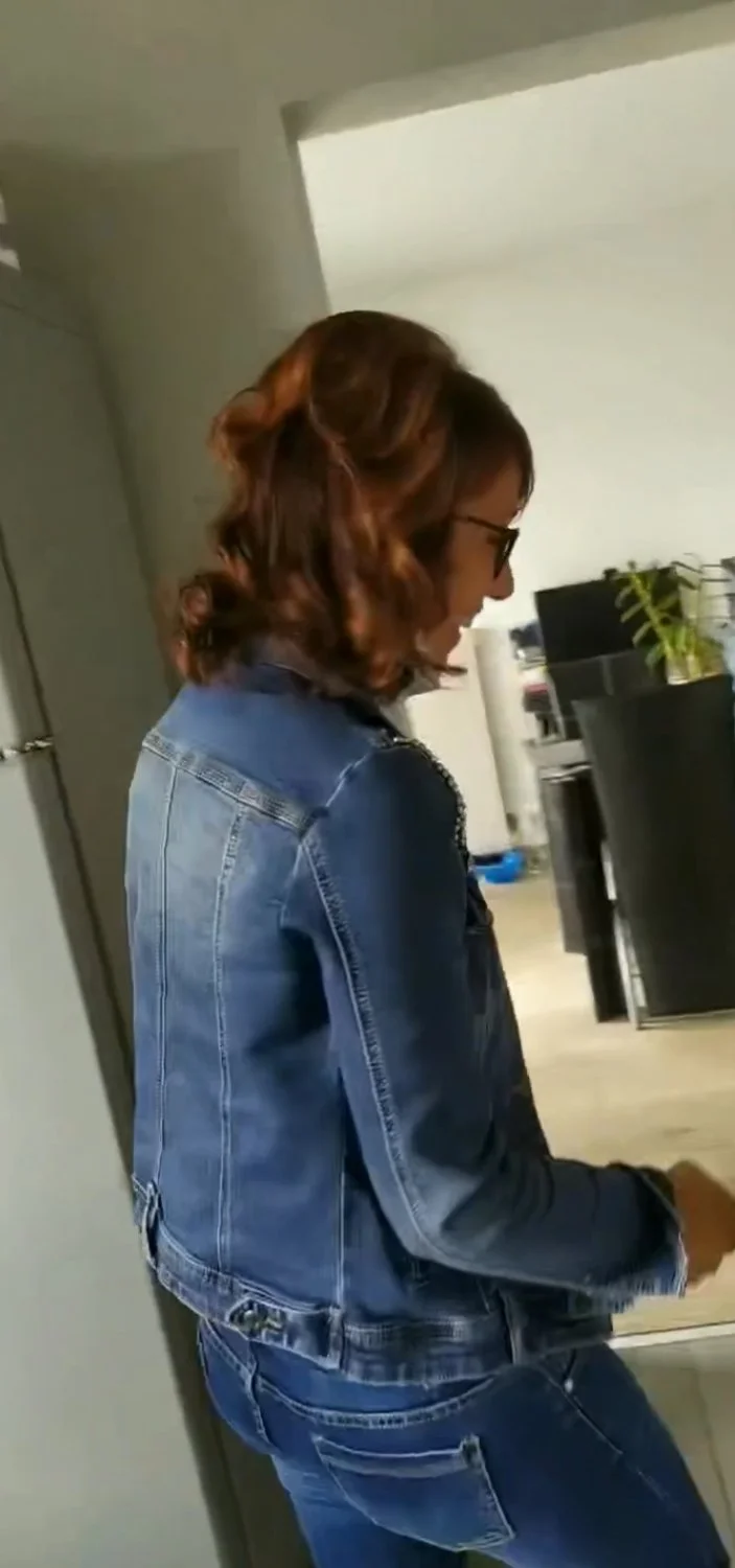 Creepshot slut sexy mature mom milf exposed spy voyeur image 2