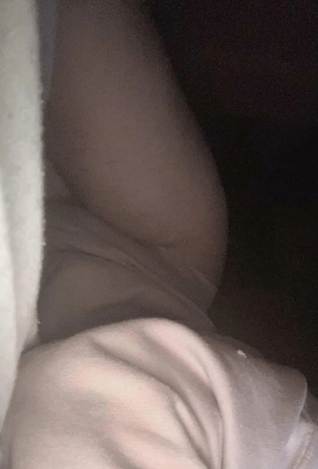 Las gordas siempre son las más putas con sus grandes tetas main image