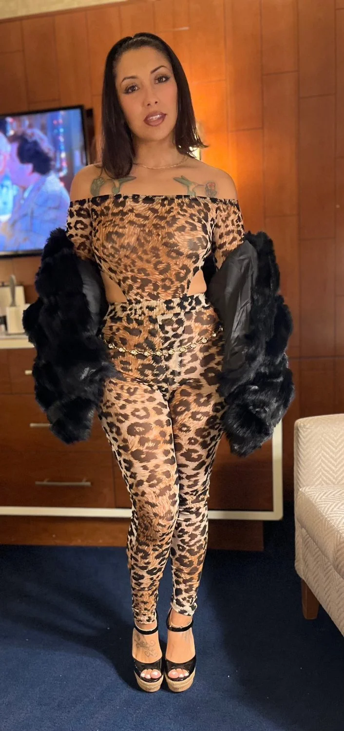 Milf sexy chica #plataformas 2 image 42