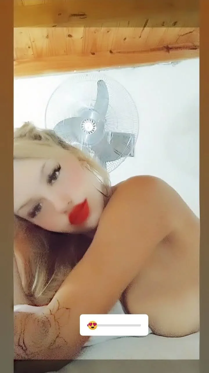 rubia egresada putita merlo infiel filtrada por ex pt1 image 13