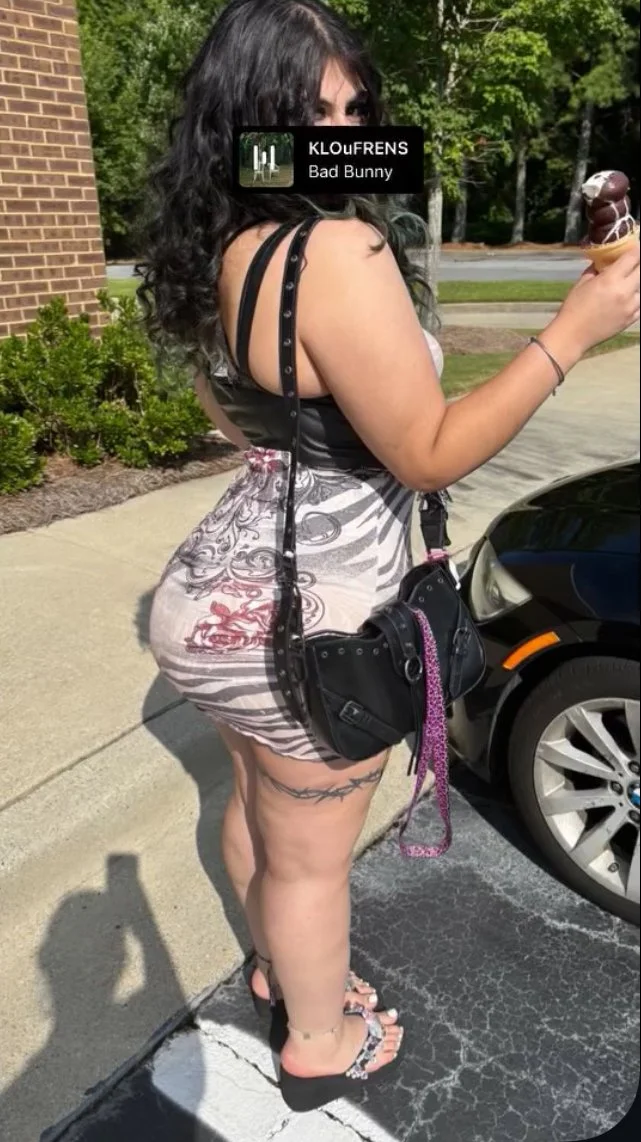 Emely🔥 image 4