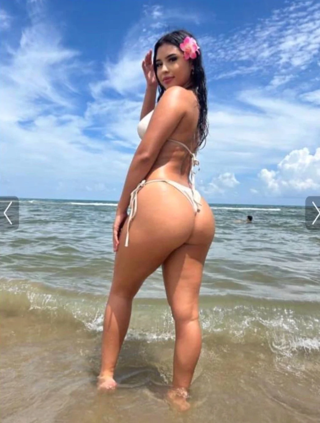 Thick Latina Teen image 12