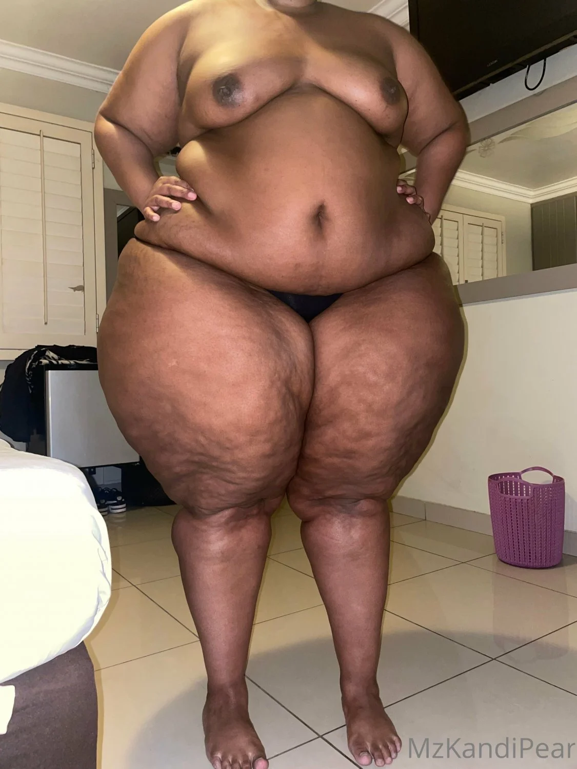 MAsSiv3 3b0nY p3Ar b0otY !! image 15