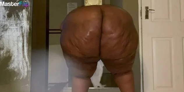 MAsSiv3 3b0nY p3Ar b0otY !! image 16
