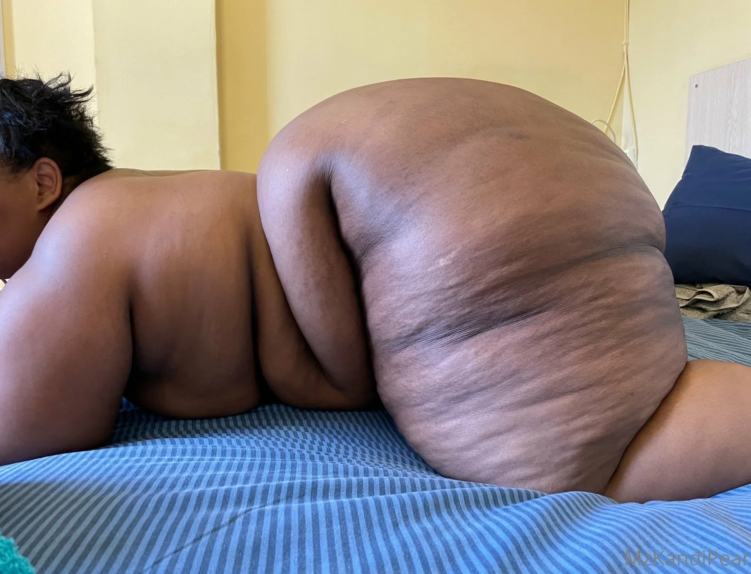 MAsSiv3 3b0nY p3Ar b0otY !! image 36