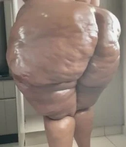 MAsSiv3 3b0nY p3Ar b0otY !! image 37