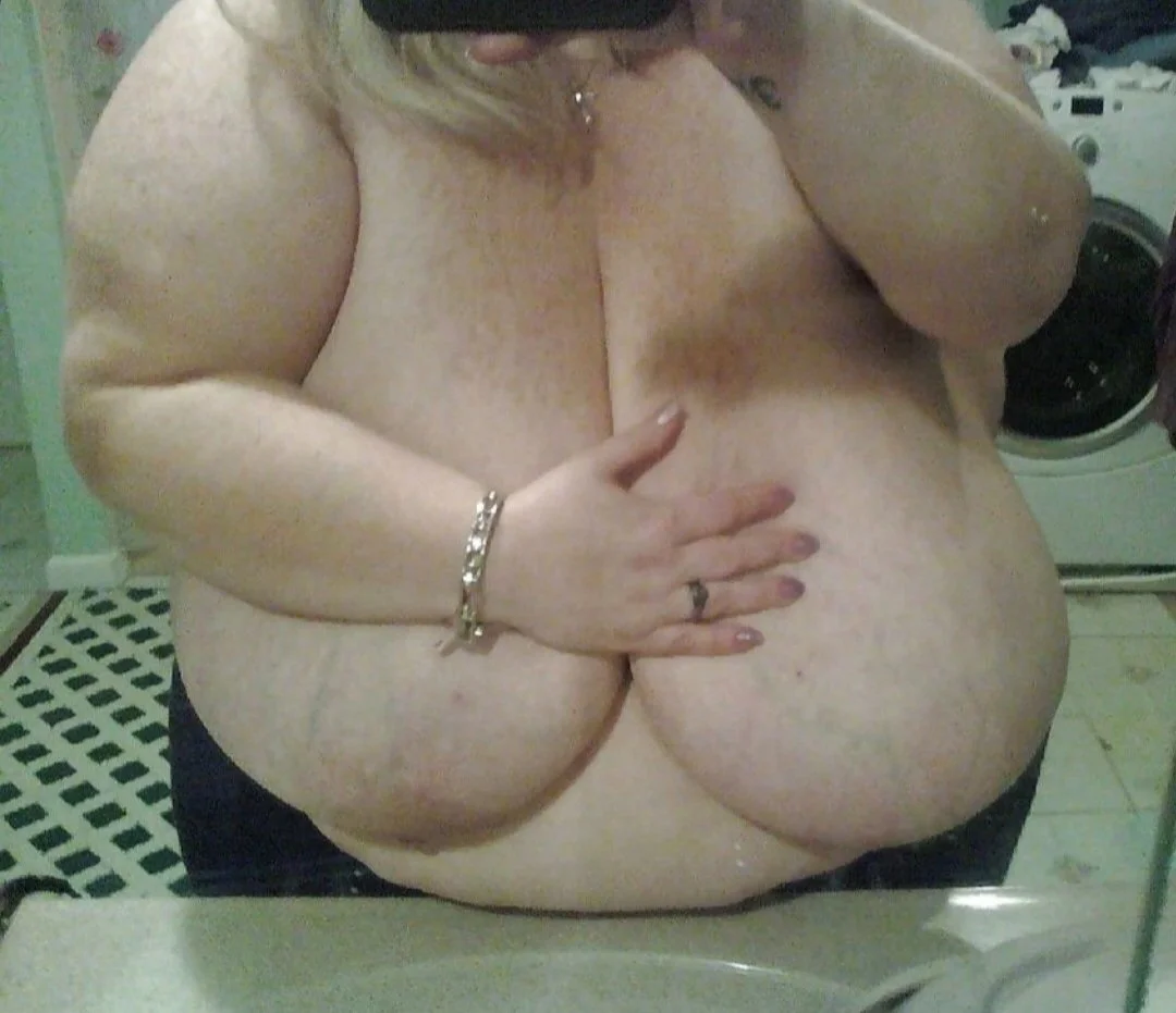 Random Huge Tits Pt 9 image 44
