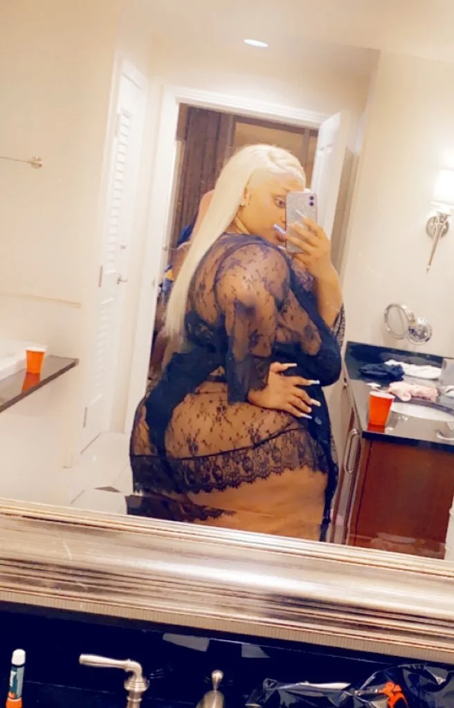 G0bBliN BustY th1cK 3b0nY bBw !! image 7