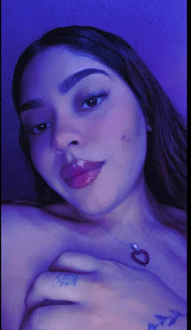 Jenni hurtado puta culona rika image 13